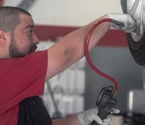 Tire Shop in Mt Pleasant: Certified Tire Repair Services | Auto-Lab - content-tire-filling